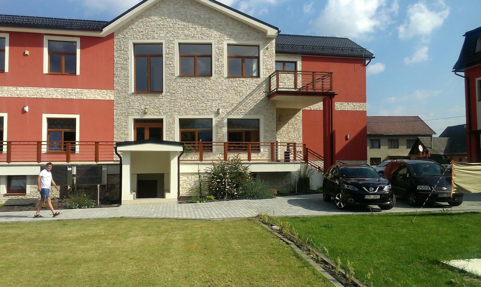 Hotel Harmonia Partizanska lupca Zewnętrze zdjęcie