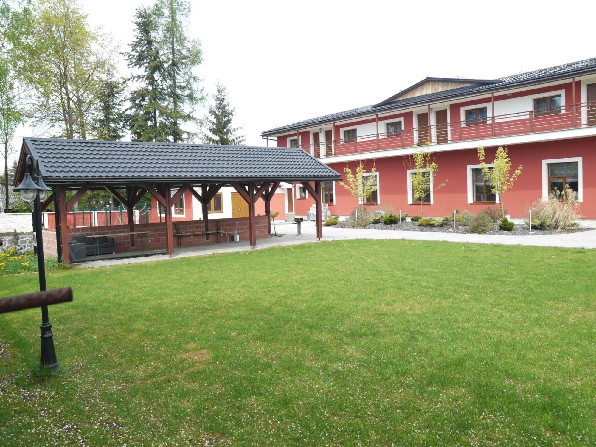 Hotel Harmonia Partizanska lupca Zewnętrze zdjęcie